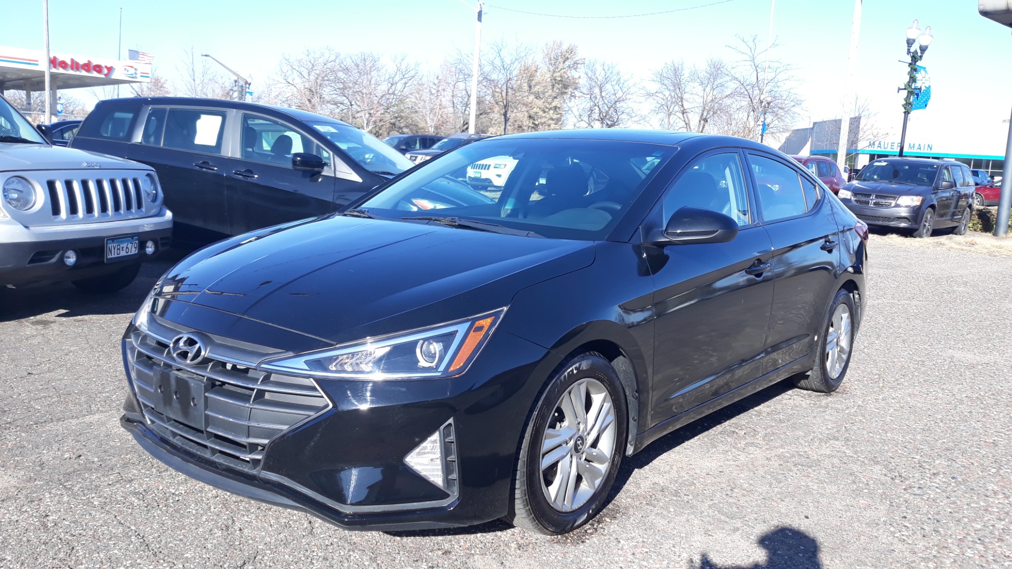 photo of 2019 Hyundai Elantra Limited